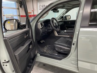2024  Tundra Limited Hybrid TRD off road in Cowansville, Quebec - 6 - w320h240px