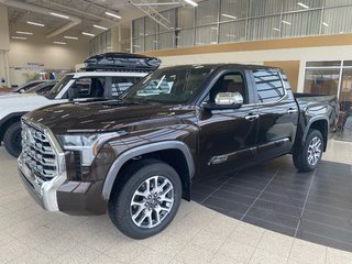 Tundra CREWMAX PLATINUM 2025 à Cowansville, Québec - 2 - w320h240px