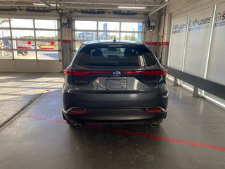 Toyota Venza LE 2022 à Cowansville, Québec - 4 - w320h240px