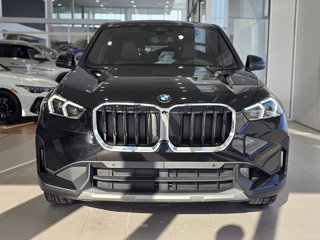 BMW X1 xDrive28i **8 ROUES** CARPLAY | CUIR | NAV | CUIR +++ 2025 à Laval, Québec - 3 - w320h240px