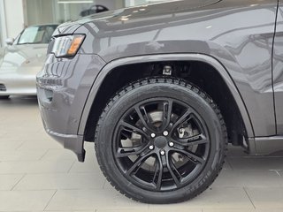 2021 Jeep Grand Cherokee 80th Anniversary Edition | BAS KM | DÉMARREUR | ++ in Laval, Quebec - 4 - w320h240px