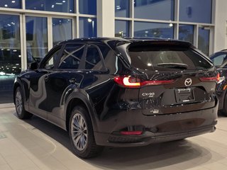Mazda CX-90 PHEV GS AWD | CARPLAY | CAMÉRA | 8 PNEUS | BAS KM!! 2024 à Laval, Québec - 6 - w320h240px