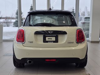 2019 MINI 3 Door Cooper | BAS KM | TOIT PANO | CAM | CUIR | +++ in Laval, Quebec - 6 - w320h240px