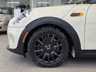 2019 MINI 3 Door Cooper | BAS KM | TOIT PANO | CAM | CUIR | +++ in Laval, Quebec - 4 - w320h240px