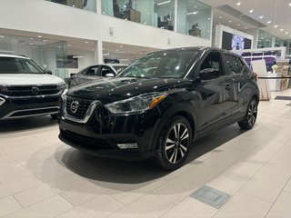 Nissan Kicks SV | CARPLAY | CAMÉRA | BLUETOOTH | 8 PNEUS | +++ 2019 à Laval, Québec - 3 - w320h240px