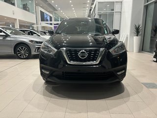 Nissan Kicks SV | CARPLAY | CAMÉRA | BLUETOOTH | 8 PNEUS | +++ 2019 à Laval, Québec - 2 - w320h240px