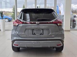 2022 Nissan Kicks SR | CARPLAY | CUIR | DÉMARREUR | 8 ROUES | BAS KM in Laval, Quebec - 6 - w320h240px