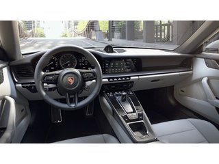 2022  911 Carrera S Cabriolet / Premium + Sport Pack / BOSE in Laval, Quebec - 5 - w320h240px
