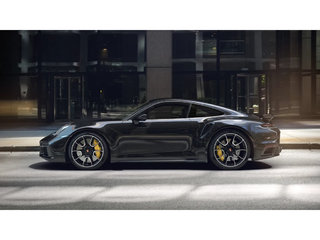 2022  911 Turbo S coupe / PDLS+ / PDCC / Sport Exhaust in Laval, Quebec - 2 - w320h240px