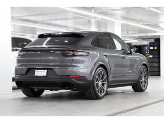 2022  Cayenne Coupe S / Perfomance + Premium Plus Pack in Laval, Quebec - 3 - w320h240px