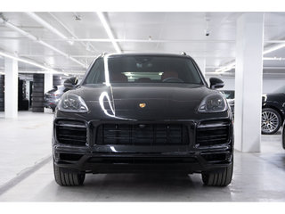 2023  Cayenne / Premium Pack / Bose in Laval, Quebec - 4 - w320h240px