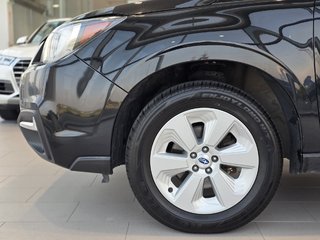 2018 Subaru Forester Convenience 2.5i | CLEAN CARFAX in Laval, Quebec - 5 - w320h240px