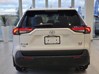 2021  RAV4 XLE AWD | TOIT | CUIR | CARPLAY | CAMÉRA | +++ in Laval, Quebec - 6 - w320h240px