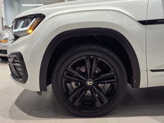 2023 Volkswagen Atlas Cross Sport HIGHLINE R-LINE BLACK EDITION | DEMARREUR | +++ in Laval, Quebec - 5 - w320h240px