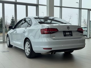 Volkswagen Jetta Trendline+ CAMÉRA | BLUETOOTH | SIÈGES CHAUFFANTS 2017 à Laval, Québec - 6 - w320h240px