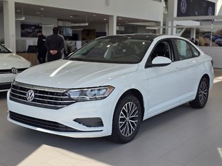 Volkswagen Jetta Highline AUTOMATIQUE | TOIT | CUIR | CARPLAY | CAM 2021 à Laval, Québec - 4 - w320h240px