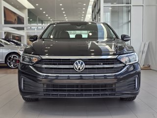 2022 Volkswagen Jetta Highline TOIT | CUIR | CARPLAY | NAV | DÉMARREUR in Laval, Quebec - 2 - w320h240px