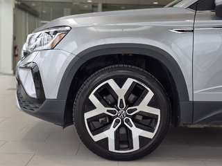2022 Volkswagen Taos Highline PANO | CUIR | CARPLAY | DÉMARREUR |BAS KM in Laval, Quebec - 5 - w320h240px