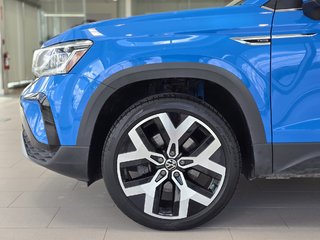 Volkswagen Taos Highline TOIT PANO | CUIR | CARPLAY | CAMÉRA | +++ 2022 à Laval, Québec - 5 - w320h240px