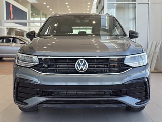 Volkswagen Tiguan Comfortline R-Line Black Edition | PANO | CUIR 2022 à Laval, Québec - 3 - w320h240px