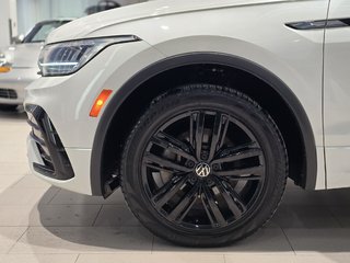 Volkswagen Tiguan Comfortline R-LINE | BLACK PACK | TOIT PANO | CUIR 2022 à Laval, Québec - 5 - w320h240px