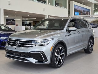 Volkswagen Tiguan Highline R-Line 7 PASSAGERS | NAV | PANO | CUIR 2024 à Laval, Québec - 4 - w320h240px