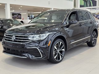 2024 Volkswagen Tiguan Highline R-Line BAS KM | DÉMARREUR | NAV | PANO | in Laval, Quebec - 4 - w320h240px