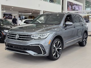 2024 Volkswagen Tiguan Highline R-Line BAS KM | DÉMARREUR | NAV | PANO | in Laval, Quebec - 3 - w320h240px