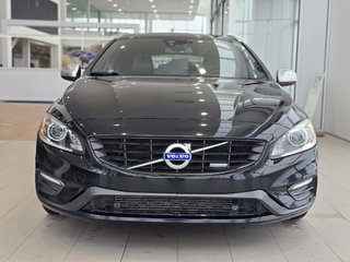 2015 Volvo V60 T6 R-Design | TRÈS RARE | 325HP | 8 ROUES | +++ in Laval, Quebec - 3 - w320h240px