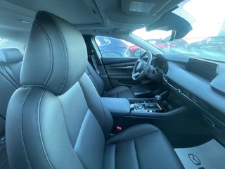 2025  MAZDA 3 GT AWD AUTO (EXTRA CERAMIC/WHITE/POLYMETAL GREY PAINT) AUTO