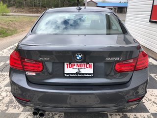 2013 BMW 328i xDrive Xdrive - sunroof, power memory seats, a/c, cruise in COLDBROOK, Nova Scotia - 5 - w320h240px