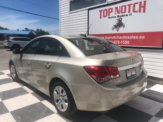 Chevrolet Cruze LT 1LT - Power Windows, Reverse Camera, Hands Free 2015 à COLDBROOK, Nouvelle-Écosse - 6 - w320h240px