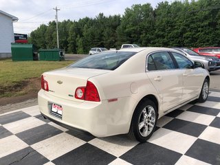 Chevrolet MALIBU 1LT LT - CD Player, Power Windows, Cruise Control 2010 à COLDBROOK, Nouvelle-Écosse - 4 - w320h240px