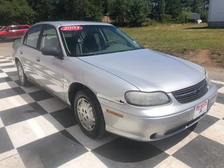 Chevrolet Malibu - Cruise Control, CD Player, Power Windows 2003 à COLDBROOK, Nouvelle-Écosse - 3 - w320h240px