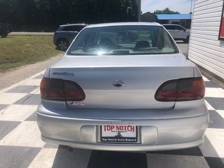 Chevrolet Malibu - Cruise Control, CD Player, Power Windows 2003 à COLDBROOK, Nouvelle-Écosse - 5 - w320h240px