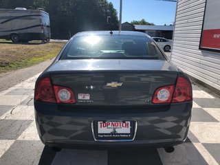 2009 Chevrolet Malibu 2LT - Sunroof, CD Player, Power Windows in COLDBROOK, Nova Scotia - 5 - w320h240px