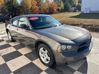 2009  Charger SE - alloy rims, a/c, cd player, traction control in Kentville, Nova Scotia - 3 - w320h240px