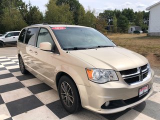2016 Dodge Grand Caravan SXT Premium Plus - Bluetooth, Power Seats,  ECON in COLDBROOK, Nova Scotia - 3 - w320h240px
