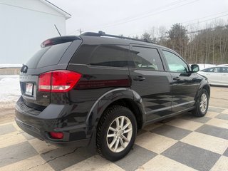 2013 Dodge JOURNEY SXT, keyless entry, Remote Start, Bluetooth in COLDBROOK, Nova Scotia - 4 - w320h240px
