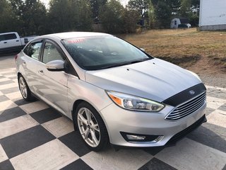 2016 Ford Focus titanium Titanium - Reverse Camera, Sunroof, Power Seats in COLDBROOK, Nova Scotia - 3 - w320h240px