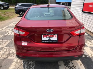 2015 Ford Fusion S - reverse camera, hands free, cruise control, ac in Kentville, Nova Scotia - 5 - w320h240px