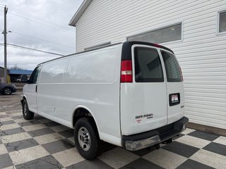 2013 GMC SAVANA CARGO 3500, Utility Van, Tow Package in Kentville, Nova Scotia - 6 - w320h240px