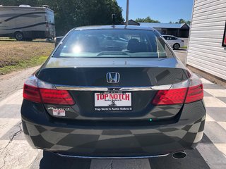 2015 Honda Accord EX-L - Reverse Camera, Power Seats, Sunroof in COLDBROOK, Nova Scotia - 5 - w320h240px