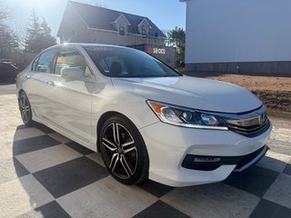 2016 Honda ACCORD Sport, keyless entry, Cruise control, Bluetooth in COLDBROOK, Nova Scotia - 3 - w320h240px