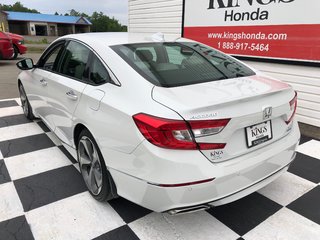2019 Honda Accord Touring 2.0 - sunroof, power seats, reverse camera in COLDBROOK, Nova Scotia - 6 - w320h240px