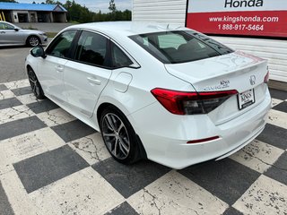 2022  Civic Touring, lane departure, acc, heated seats, a/c in COLDBROOK, Nova Scotia - 5 - w320h240px