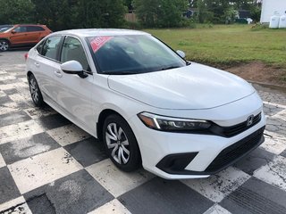 Honda Civic LX-B - hands free, cruise control, reverse camera 2023 à Kentville, Nouvelle-Écosse - 3 - w320h240px