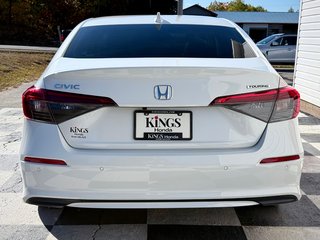 2024 Honda CIVIC Touring, heated seats, navigation, power windows, in COLDBROOK, Nova Scotia - 5 - w320h240px