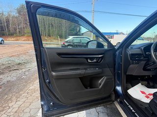 2024 Honda CR-V Hybrid Touring, hybrid, keyless entry, remote start in Kentville, Nova Scotia - 6 - w320h240px
