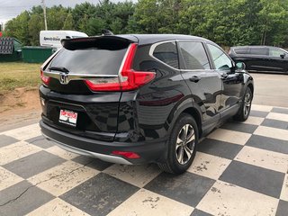 2017  CR-V LX, Hands Free, cruise control, reverse camera, in COLDBROOK, Nova Scotia - 4 - w320h240px